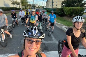 photo of First Friday riders on Pomeroy Trail