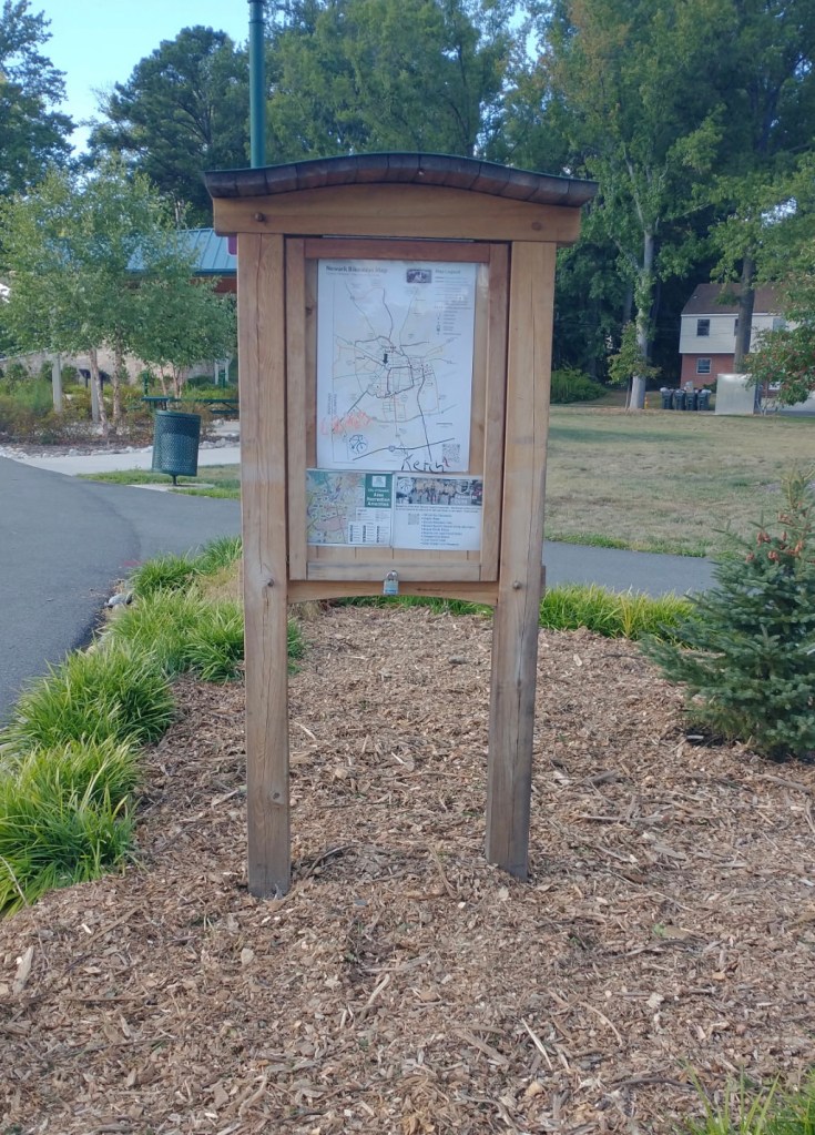 photo of kiosk in Hillside Park